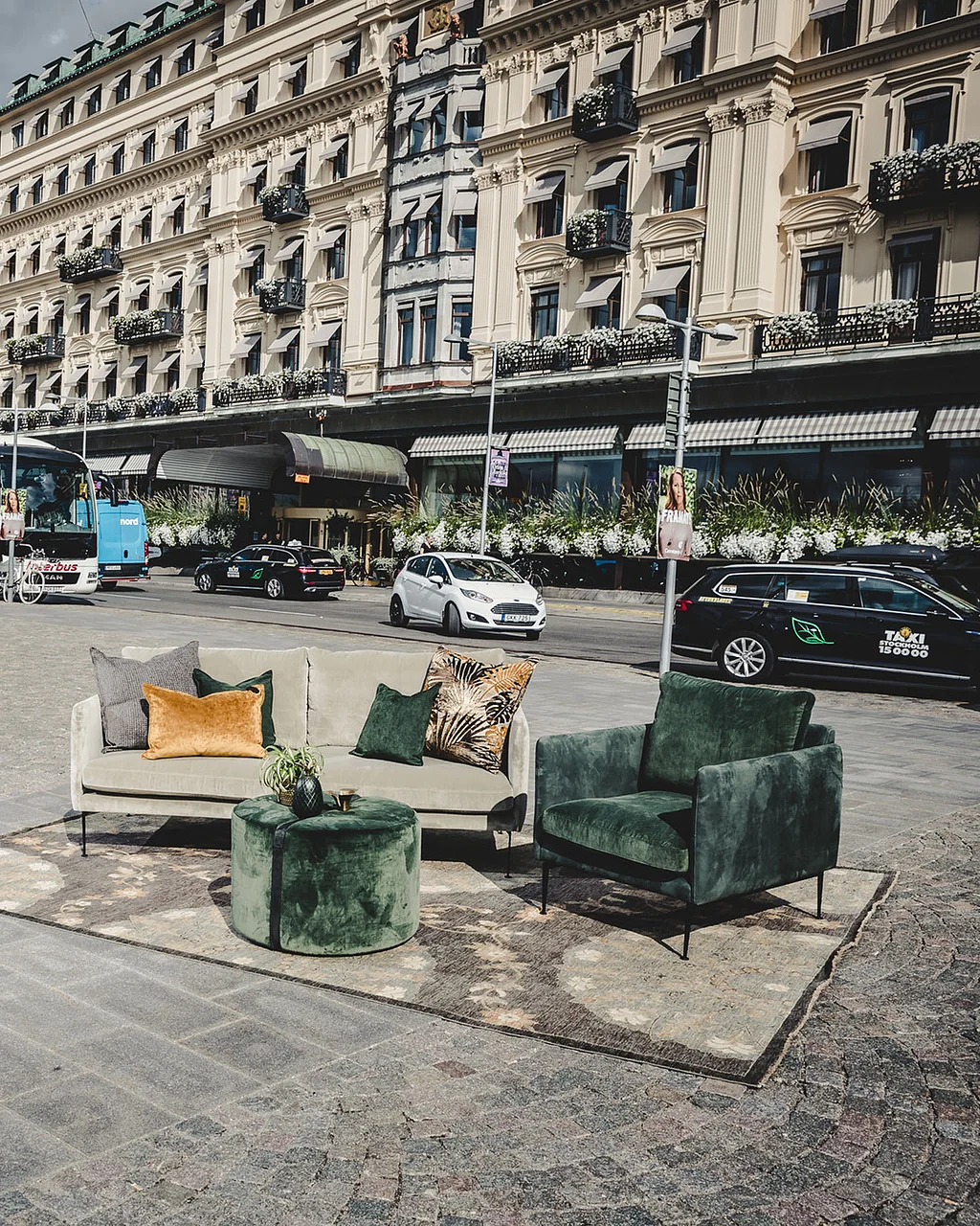 Flamingo armchair velvet Solemio dark green 70 9