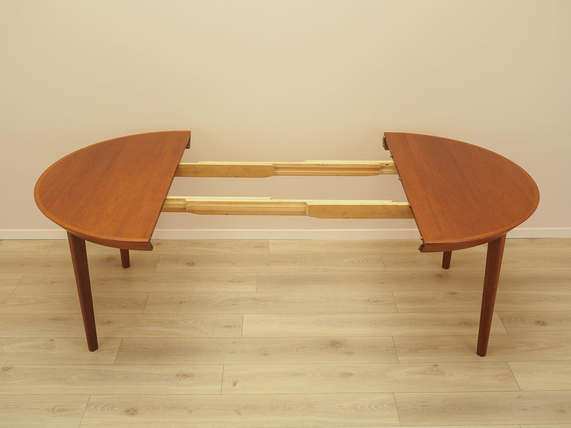 Round table Teak Brown 11