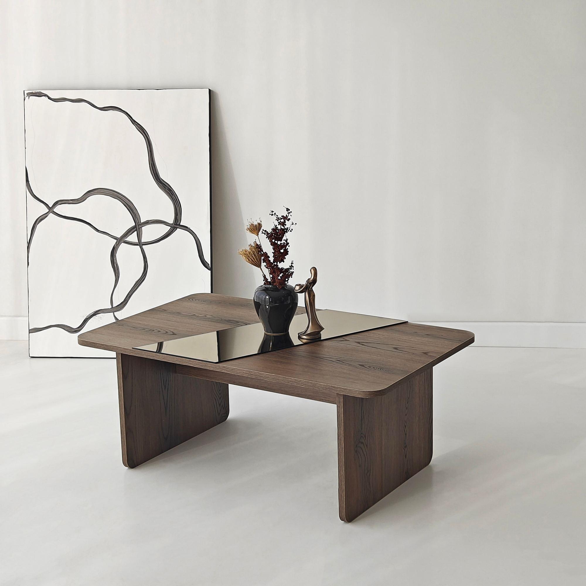 Favorite Table Bronze 4