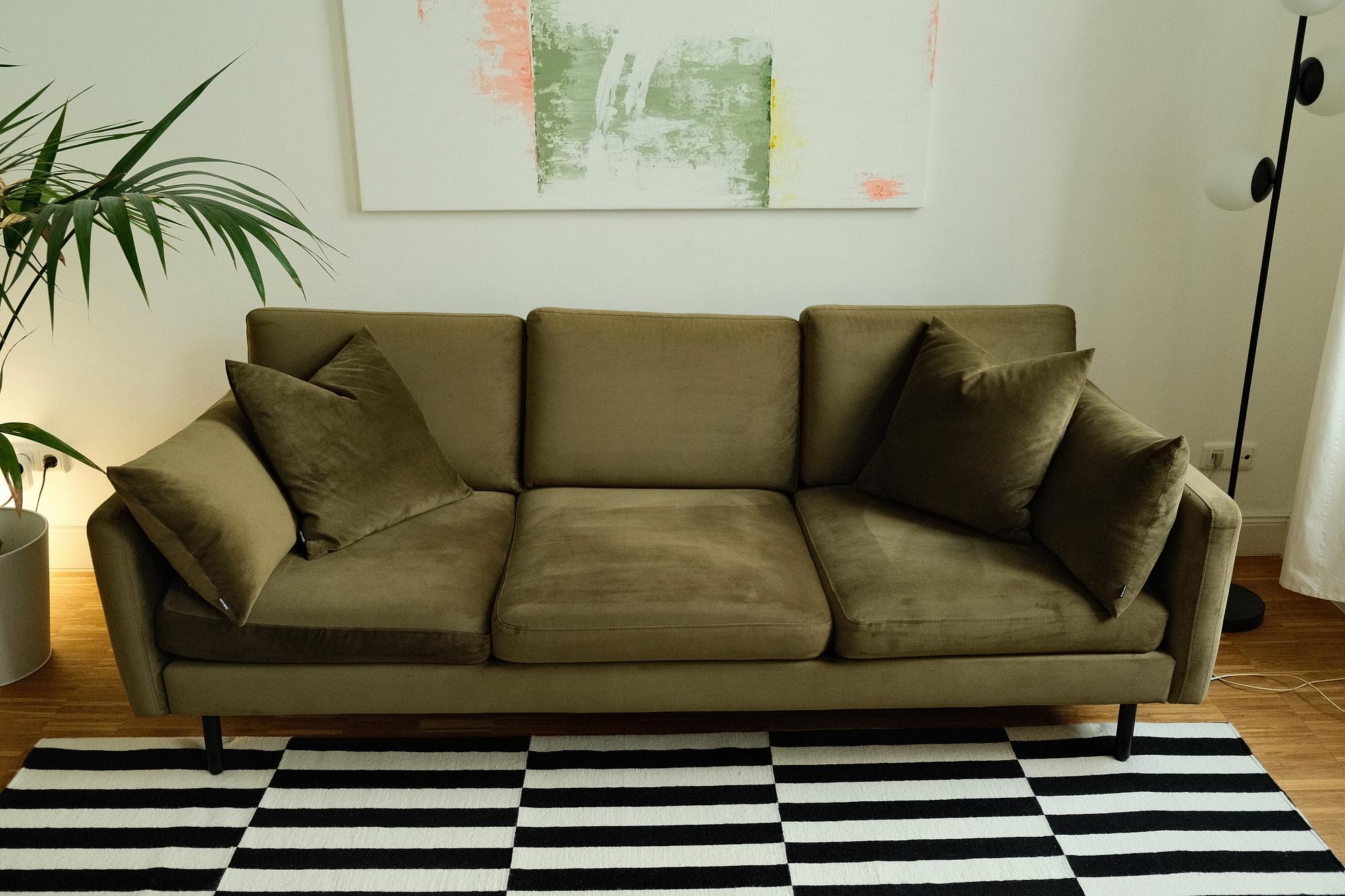 3-seater Scandinavia sofa and ottoman velvet dark green 1