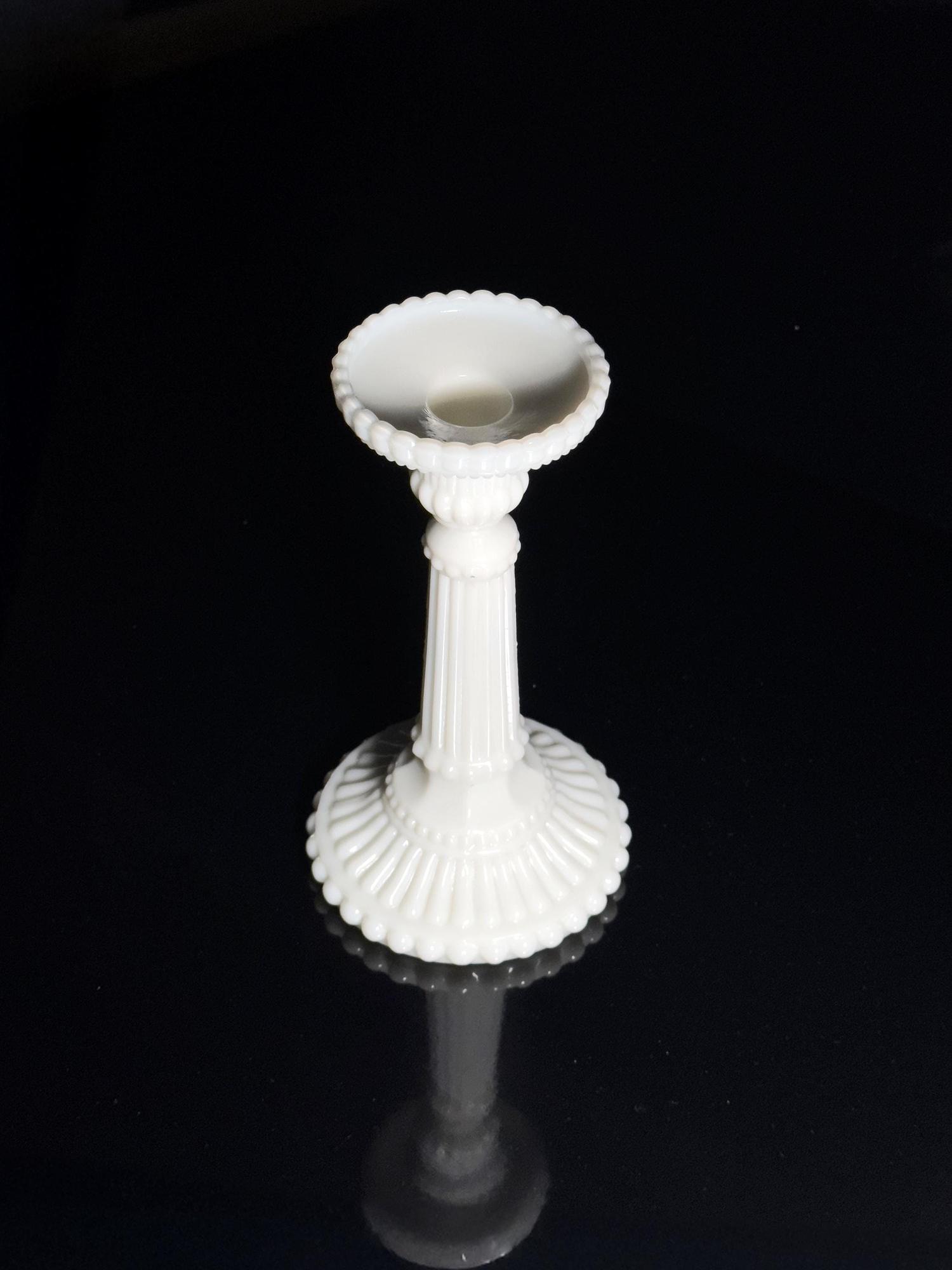 Vintage Candle holder Opal glass White 4