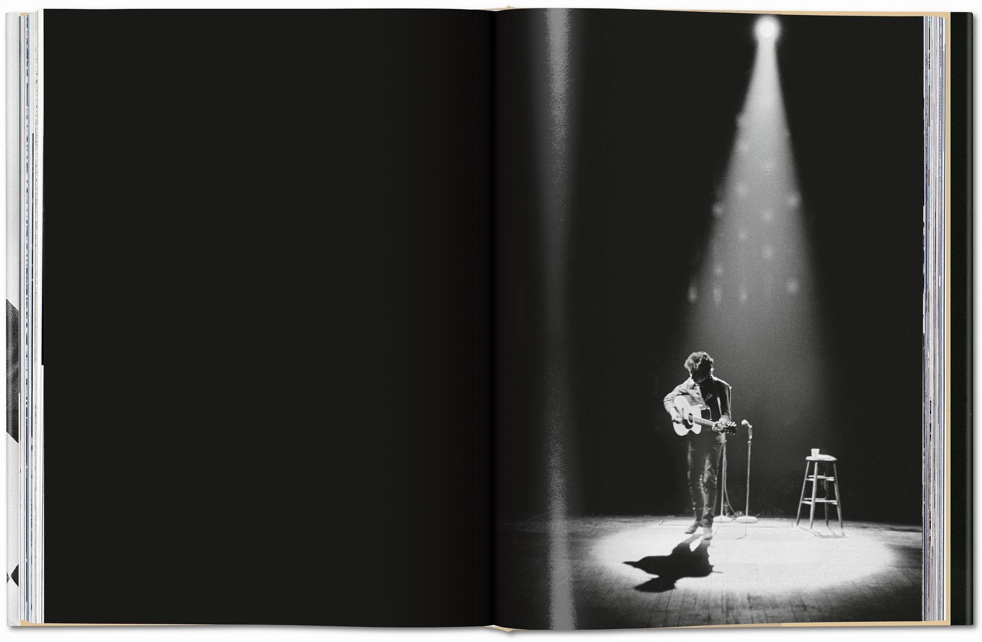 Daniel Kramer. Bob Dylan. A Year and a Day 5