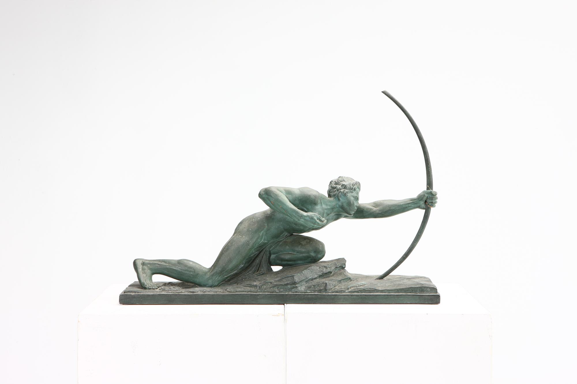 G. Boni Skulptur Bogenschütze 1960er Bronzepatinierter Gips 0