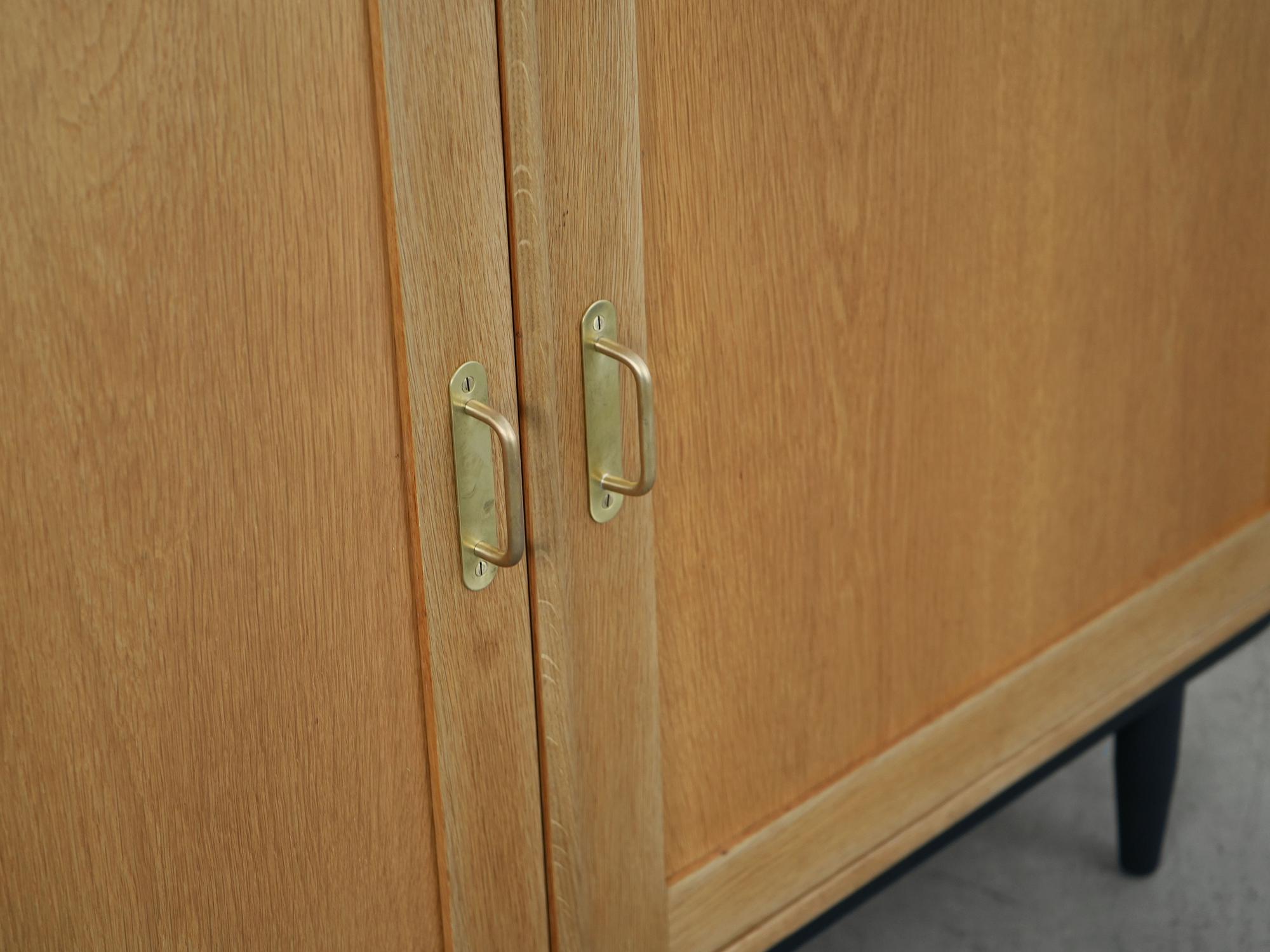 Cabinet ash wood 1970s 7