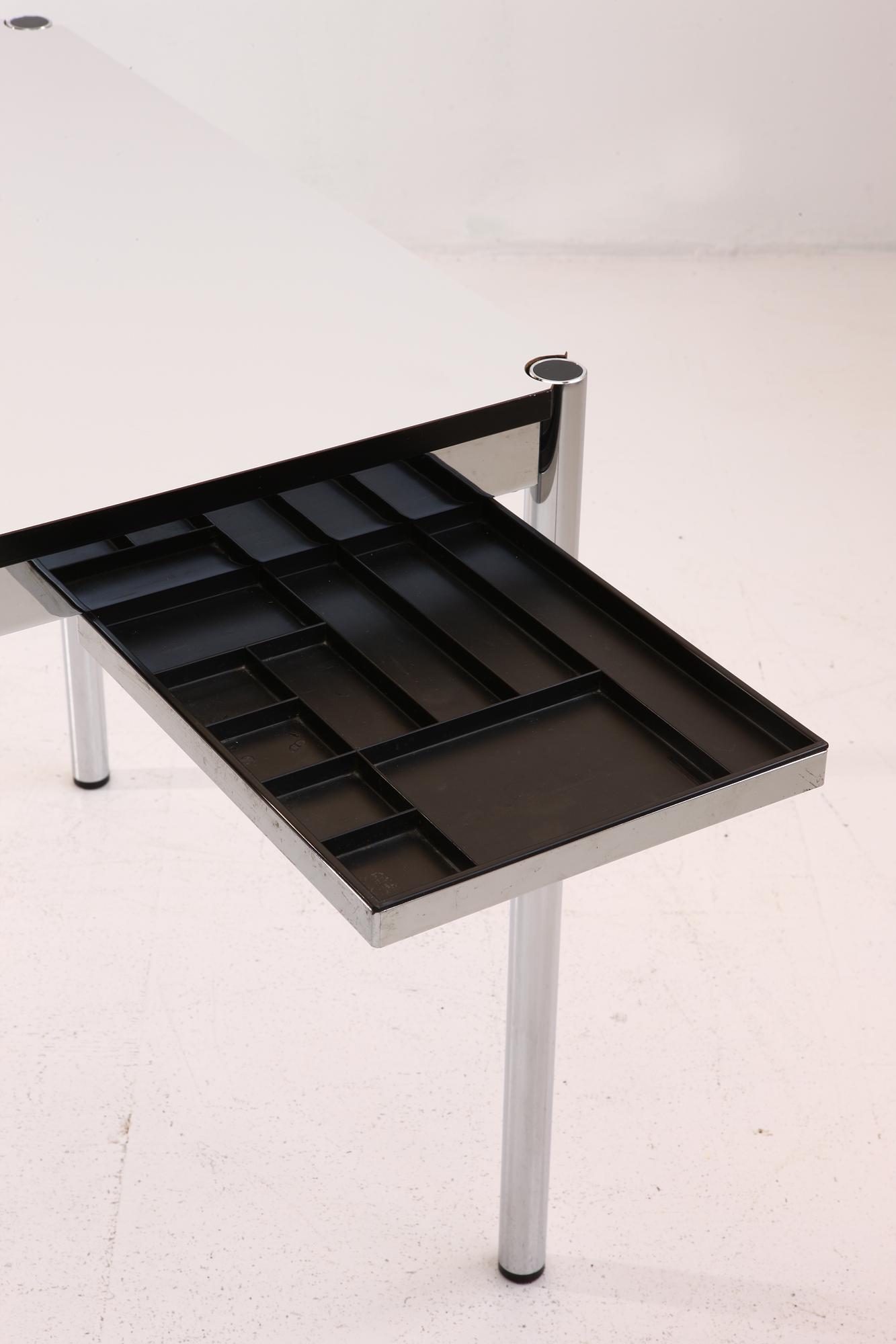 Schreibtisch mit Schiebeschublade Silber 4