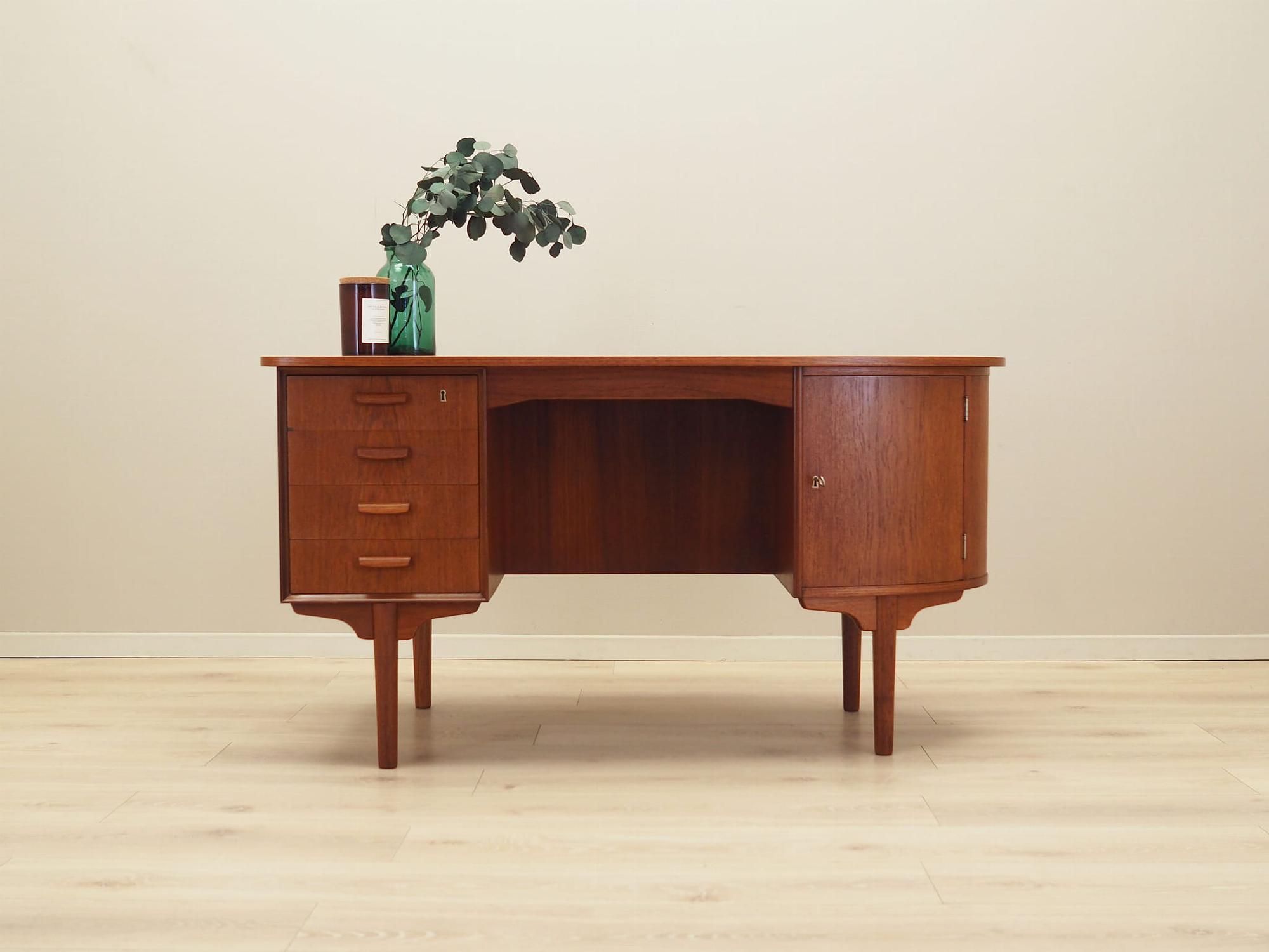 Schreibtisch Teakholz 1970er Jahre 1
