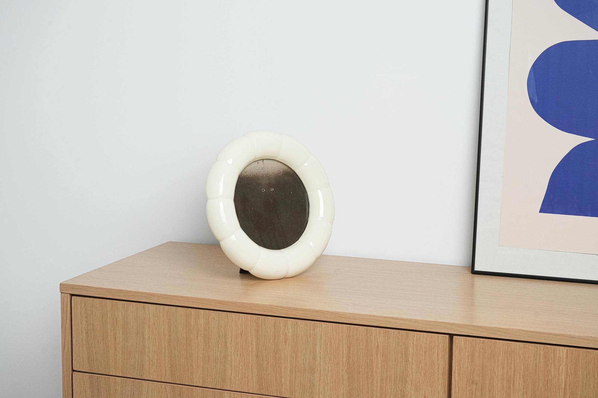 Porcelain frame Cream 1970s 1