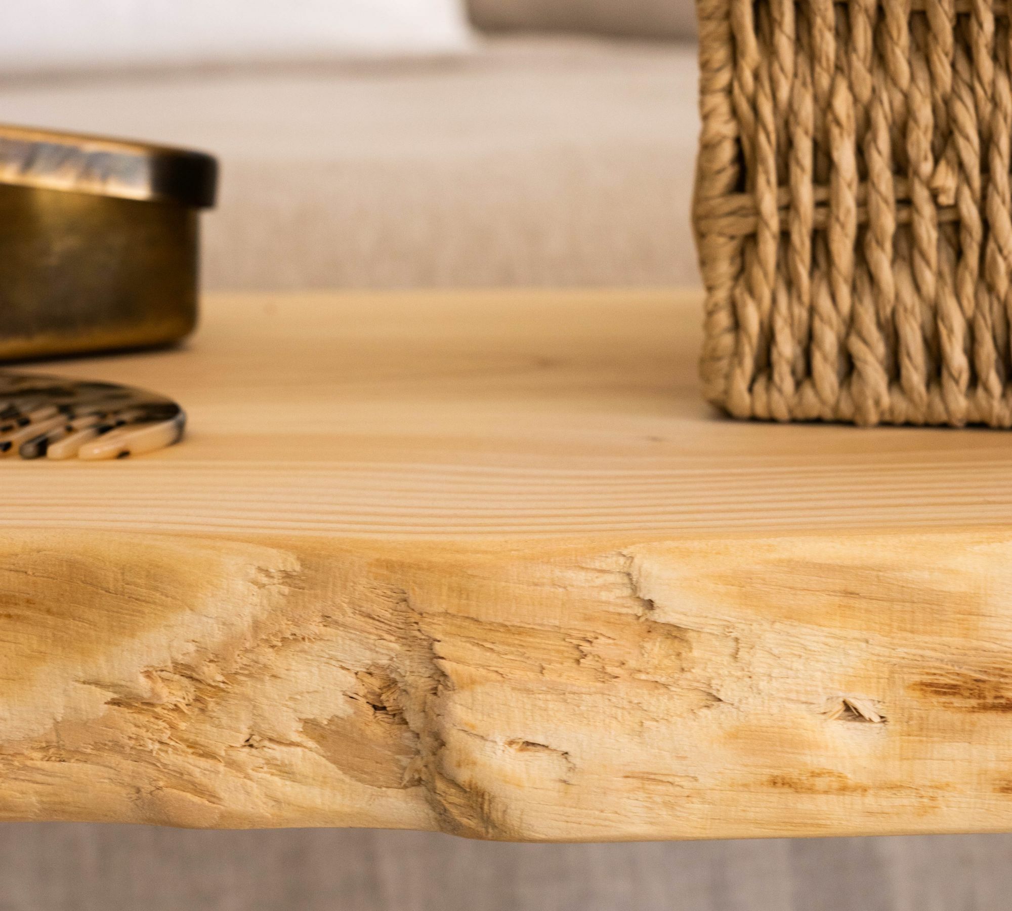 Nuru Nachttisch Holz Metall Kiefer 2