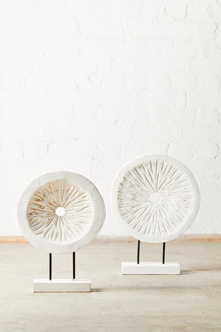 Fidel Round Sculpture Wood White Distressed 6