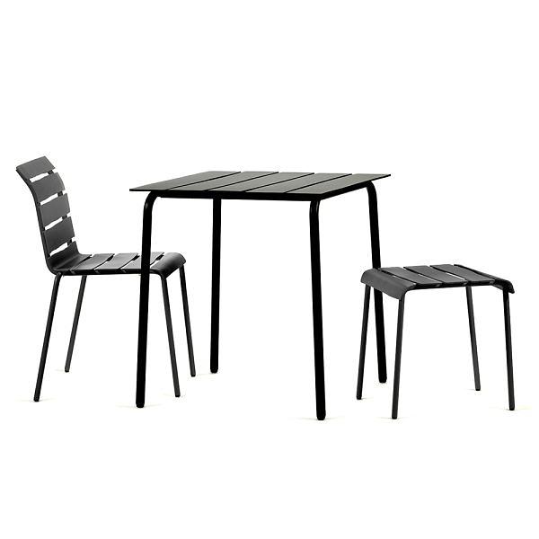 Aligned stool Maarten Baas White 2