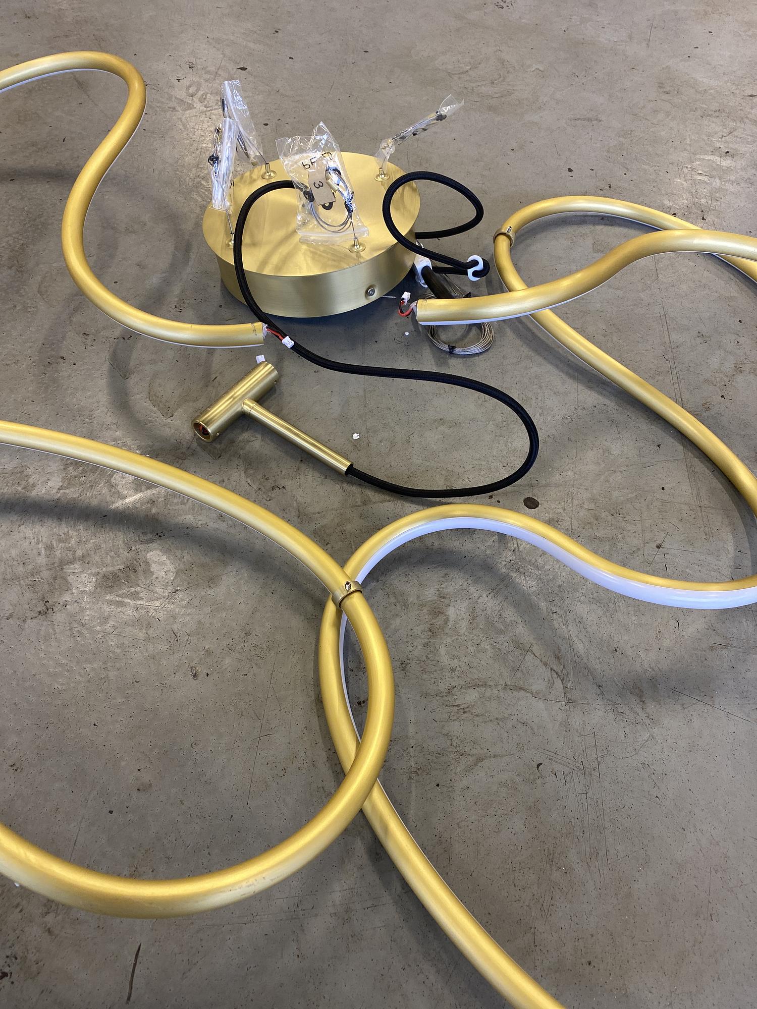 Chandelier 101 Copenhagen Gold 1