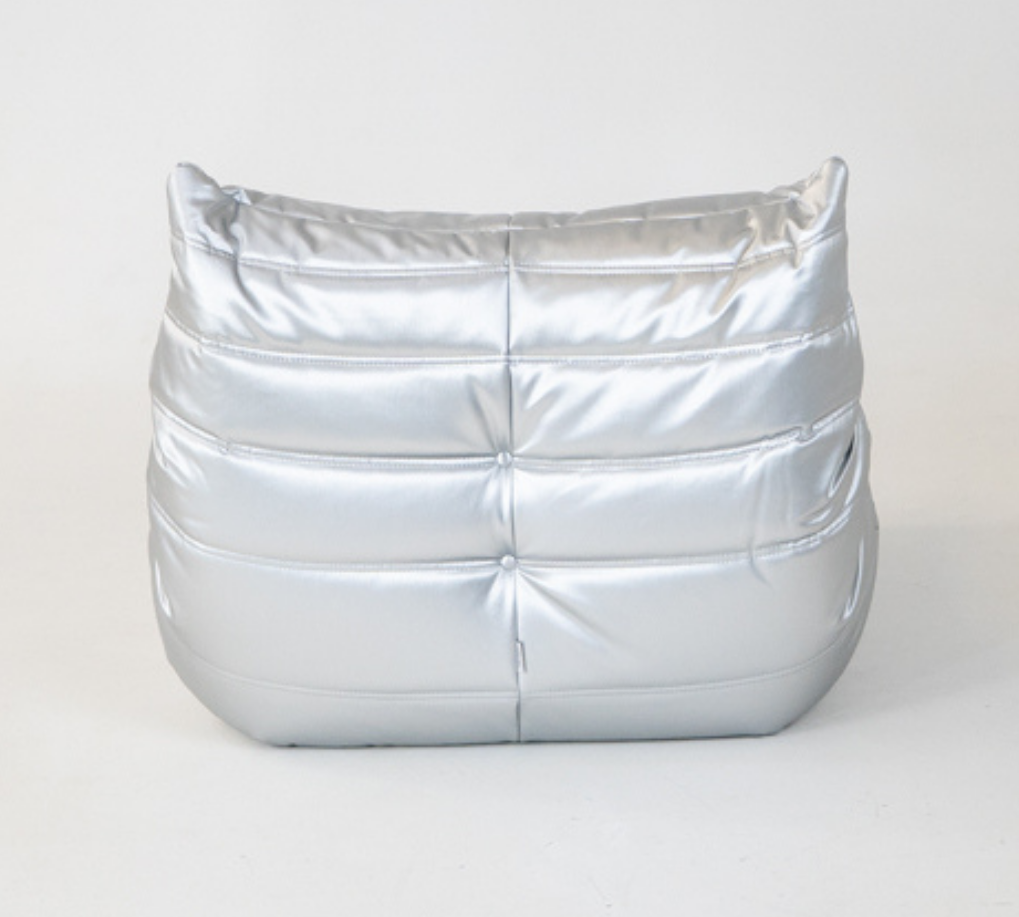 Set poltrona e ottoman Togo in ecopelle grigio spazio 8