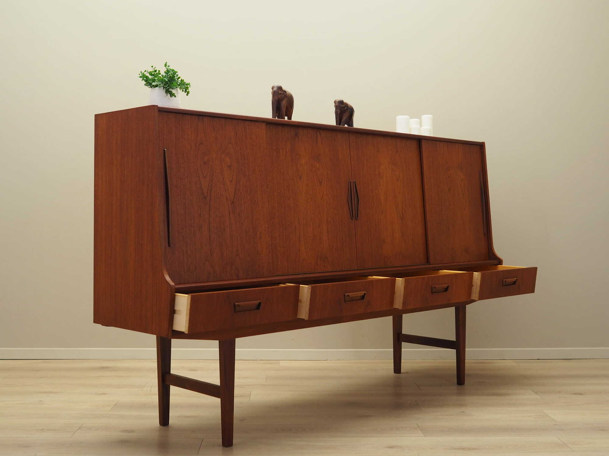 Highboard Teakholz Braun 1960er Jahre 6