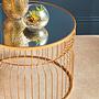 Avantis Gold Metalldrahtgestell Runder Beistelltisch
 1