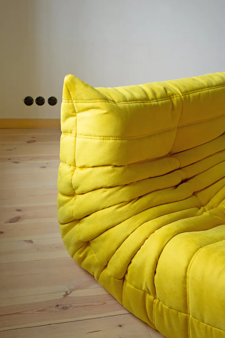 Togo Sofa 3-Sitzer Textil Zitronengelb 4