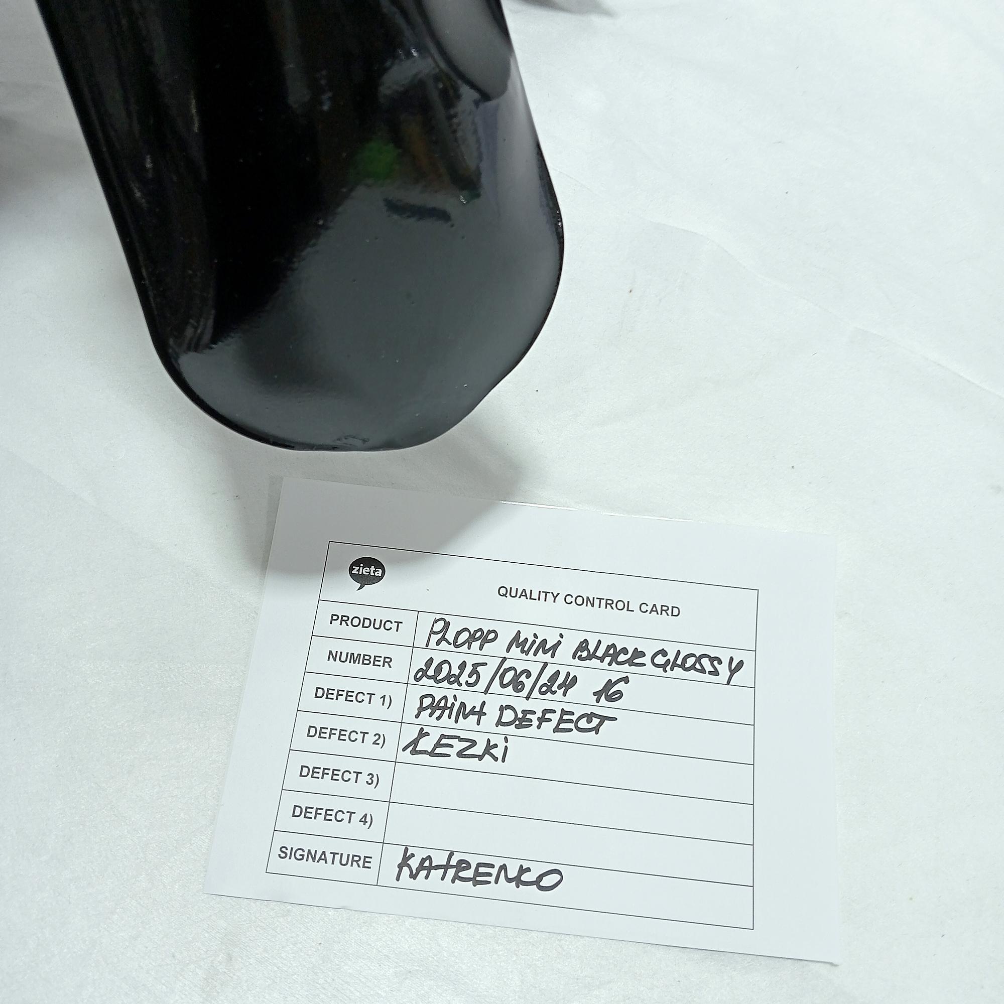 Plopp Mini Hocker Stahl Schwarz Glänzend 3