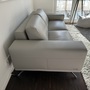 Presence Sofa Leder Metall Grau 2