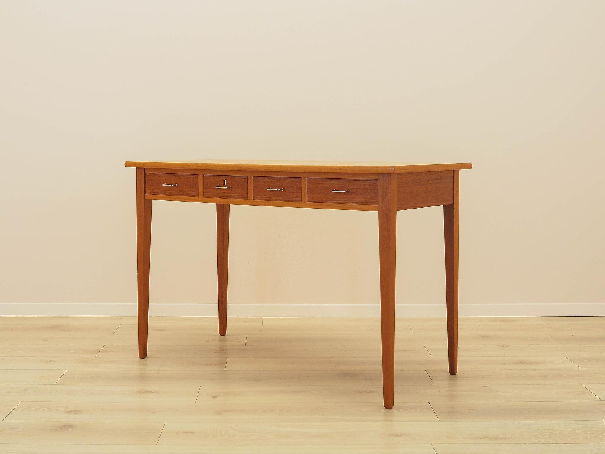 Teak Schreibtisch 1970er Jahre 4