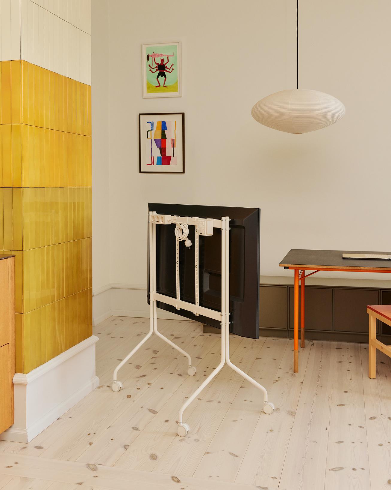 Moon Rollin' TV-Ständer Beige 5