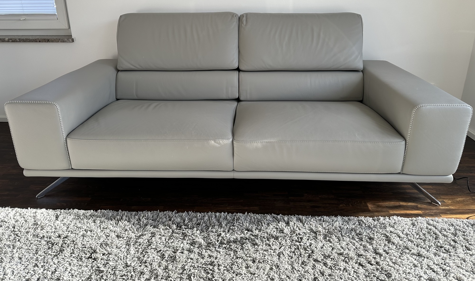 Presence Sofa Leder Metall Grau 3