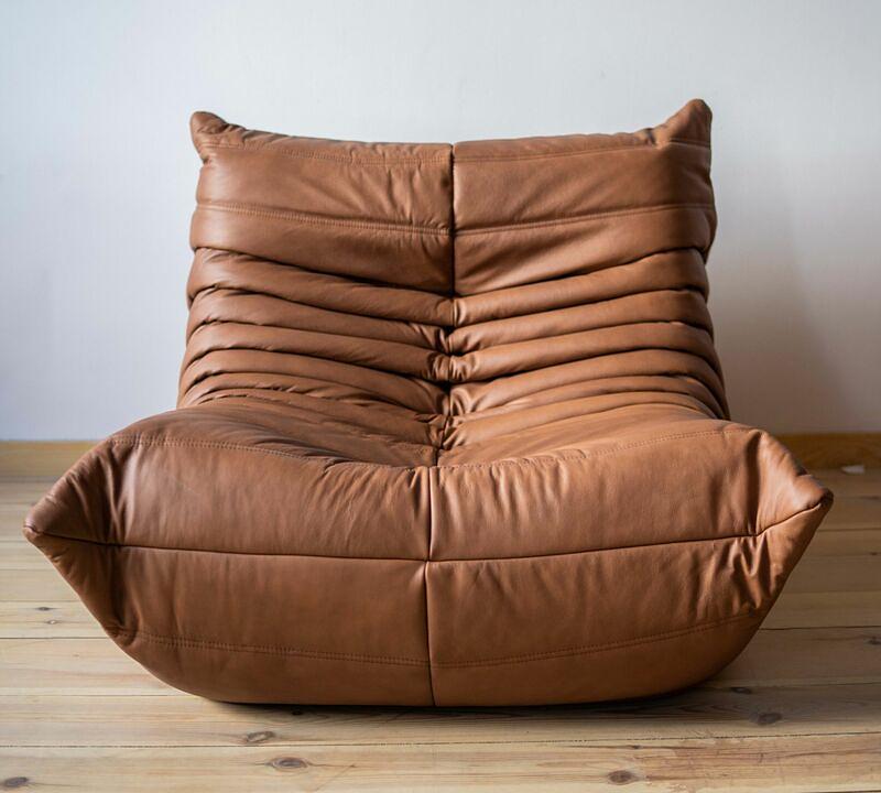 Togo Sessel und Ottoman Set Glattleder Folk Brown 1