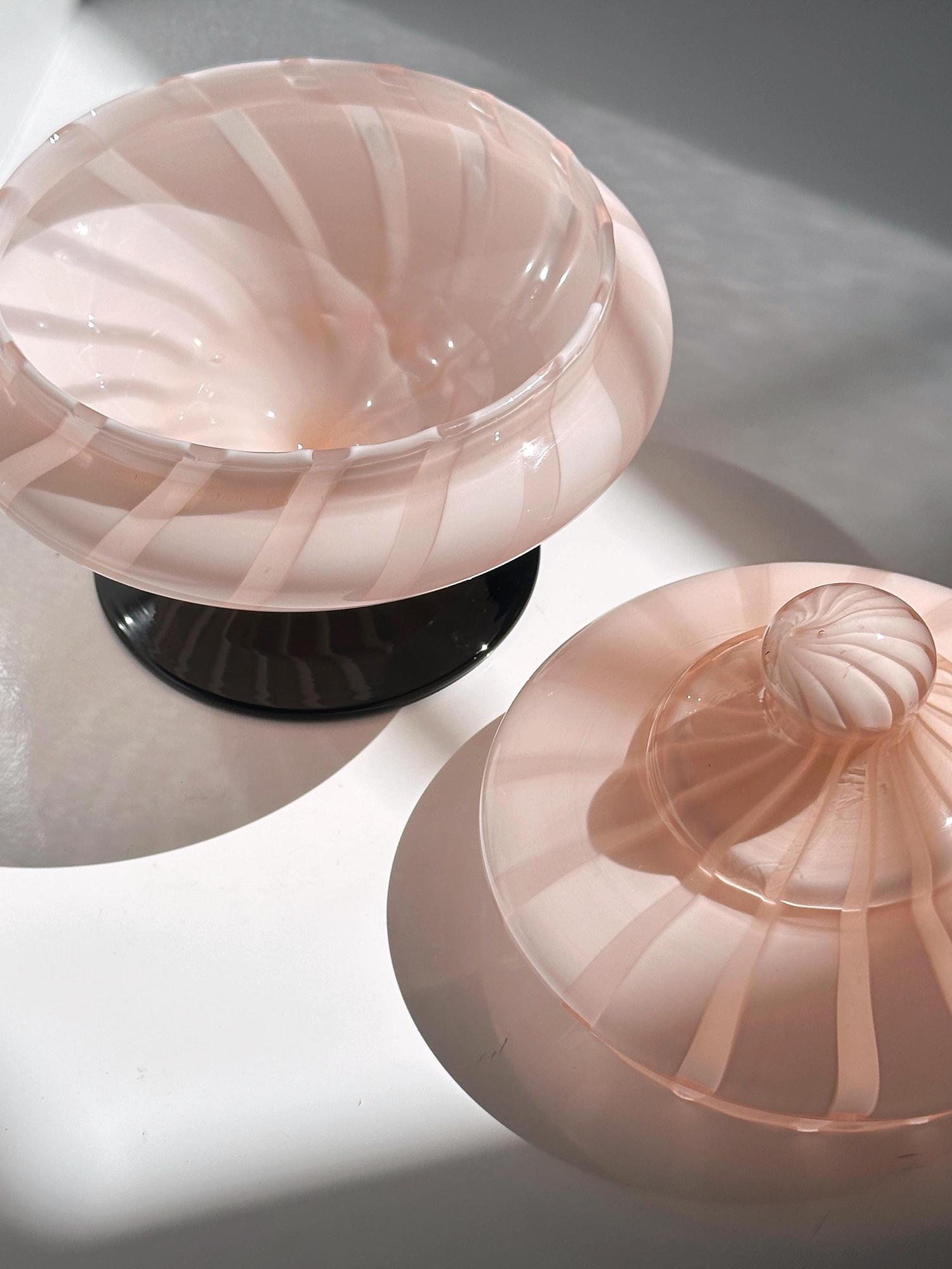 Vintage Deckeldose Milchglas 1950er Jahre 4