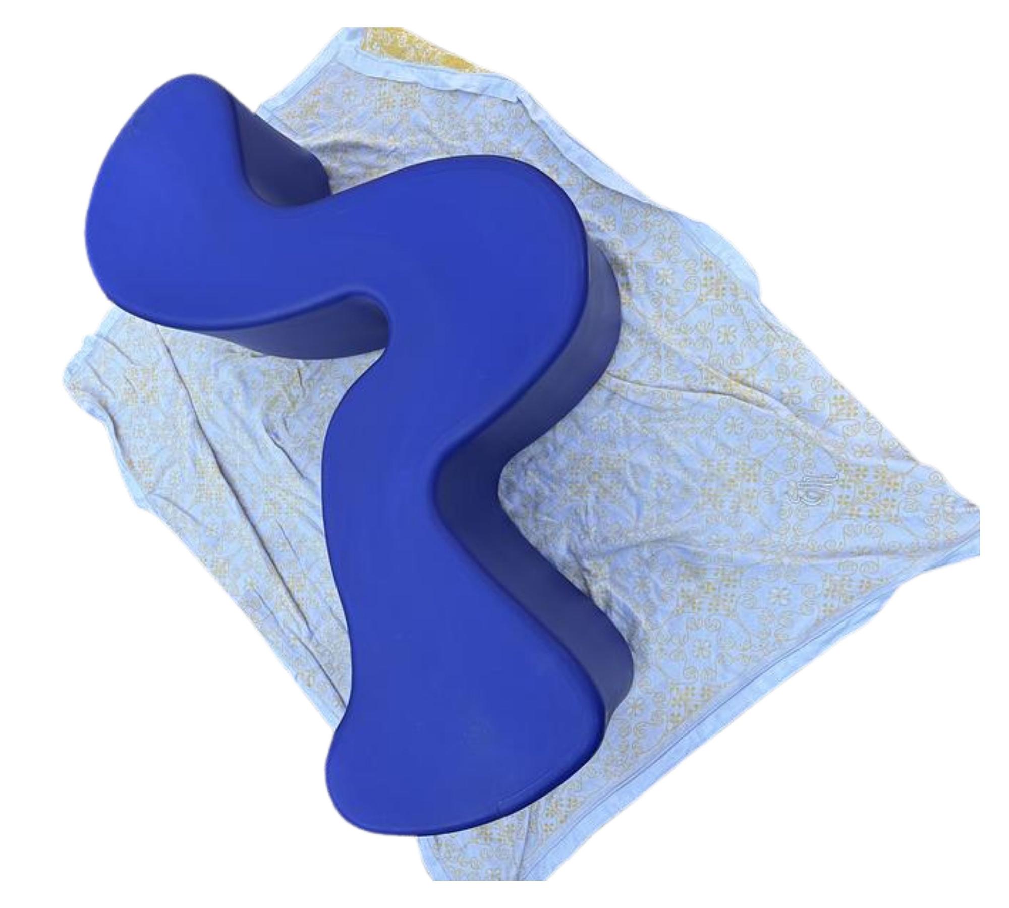Phantom Stuhl Blau 2