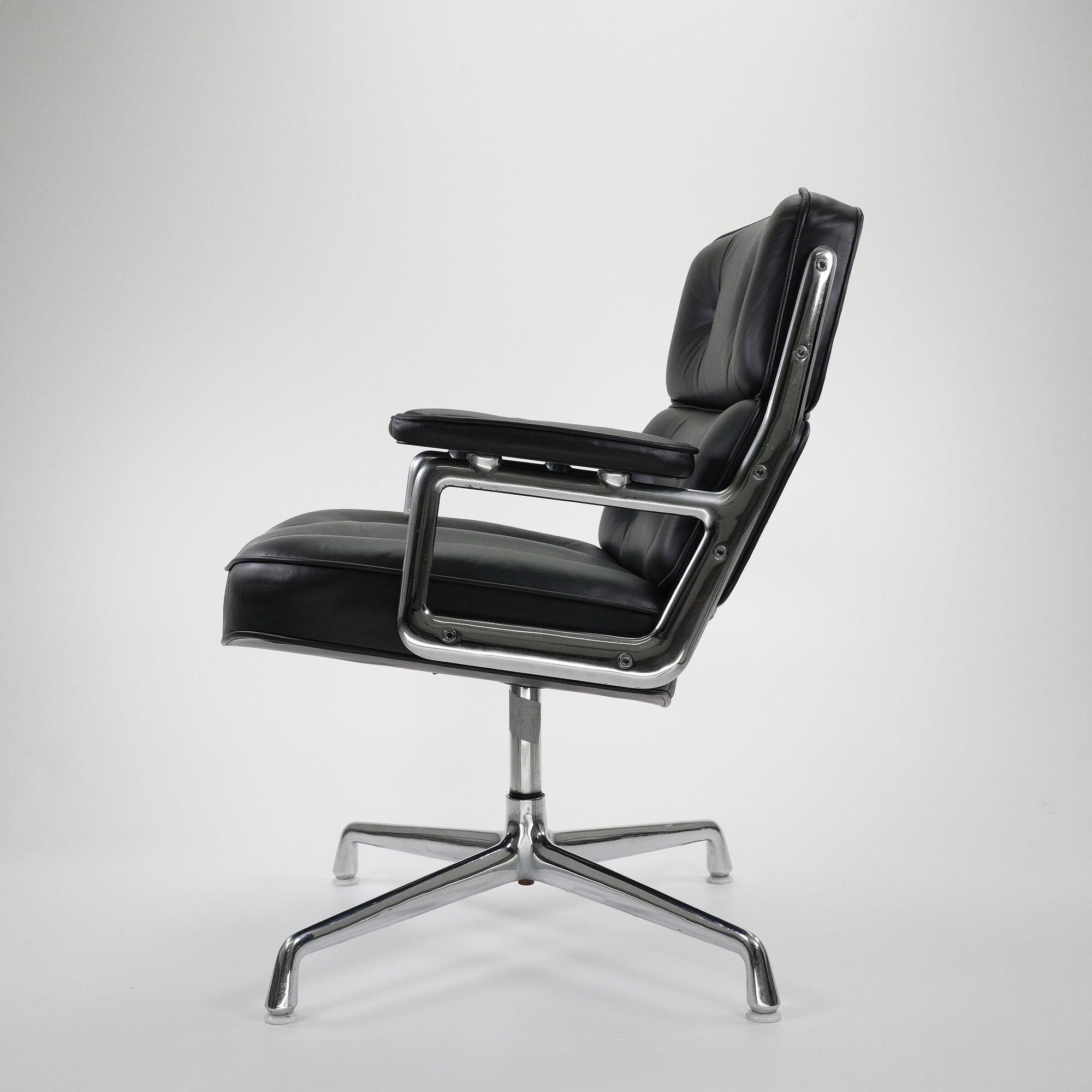 Herman Miller GS105 Chair Chrom Leder Schwarz 2