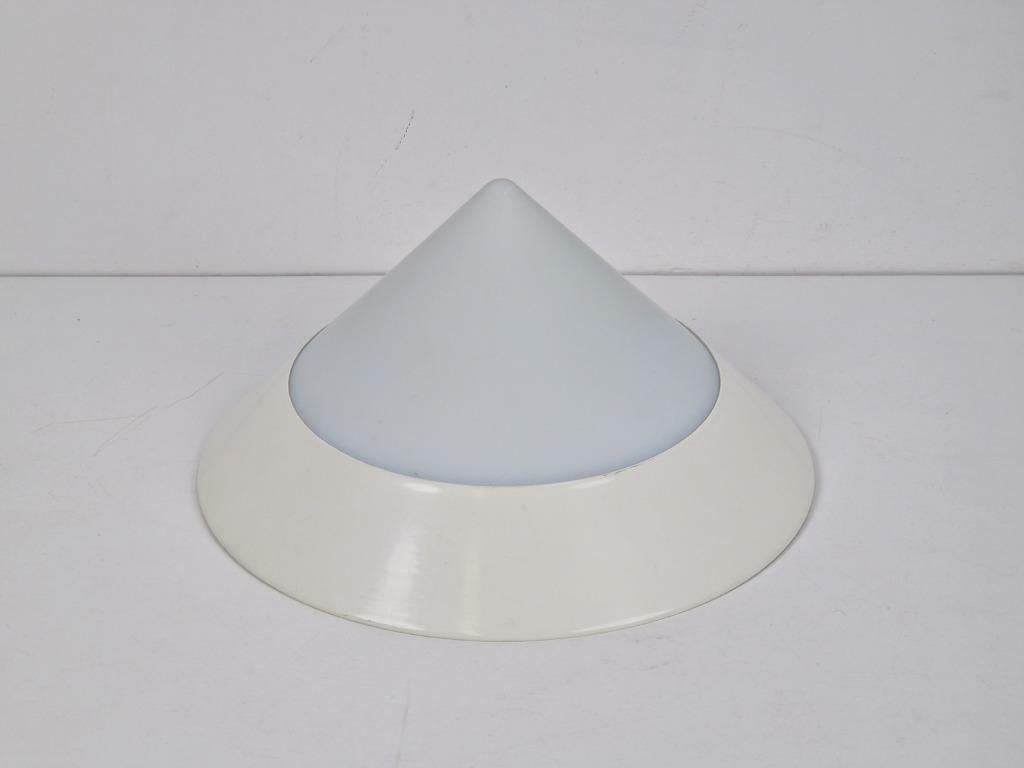 Vintage Kegel Deckenleuchte Milchglas 1970er Jahre 2