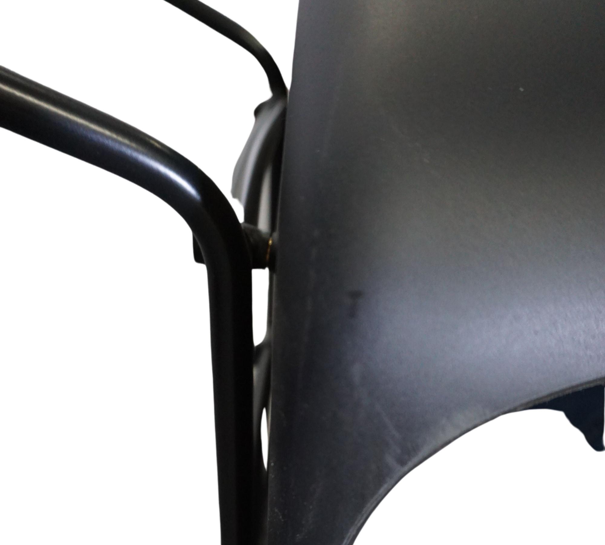 Rely HW70 Chair Outdoor Black 7