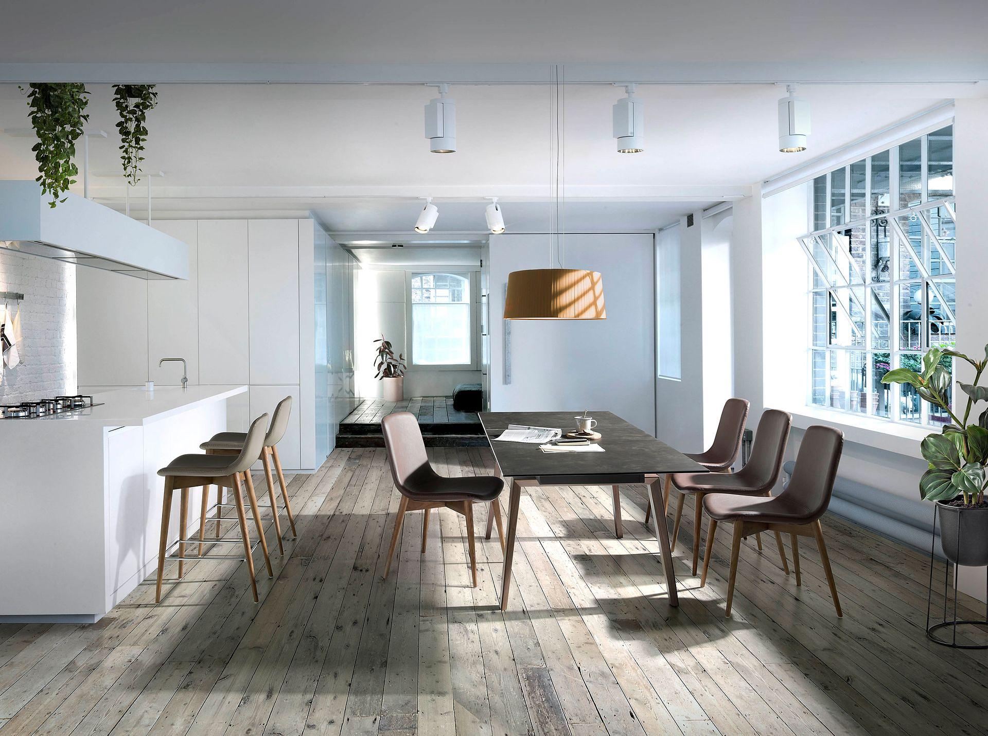 Esstisch Walnussholz Porzellan-Marmor 3