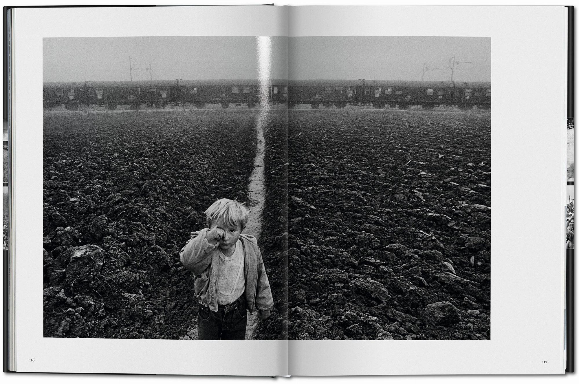 Sebastião Salgado. Exodus 5
