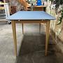 Beluga Tisch Holz Linoleum Smokey Blue 3