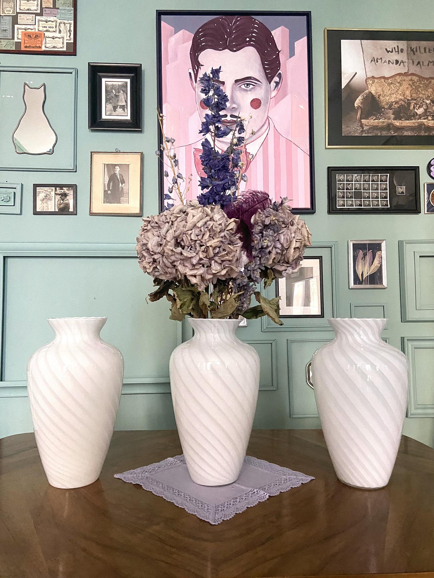 Vintage Swirl Vase Muranoglas Weiß 1950er Jahre 2