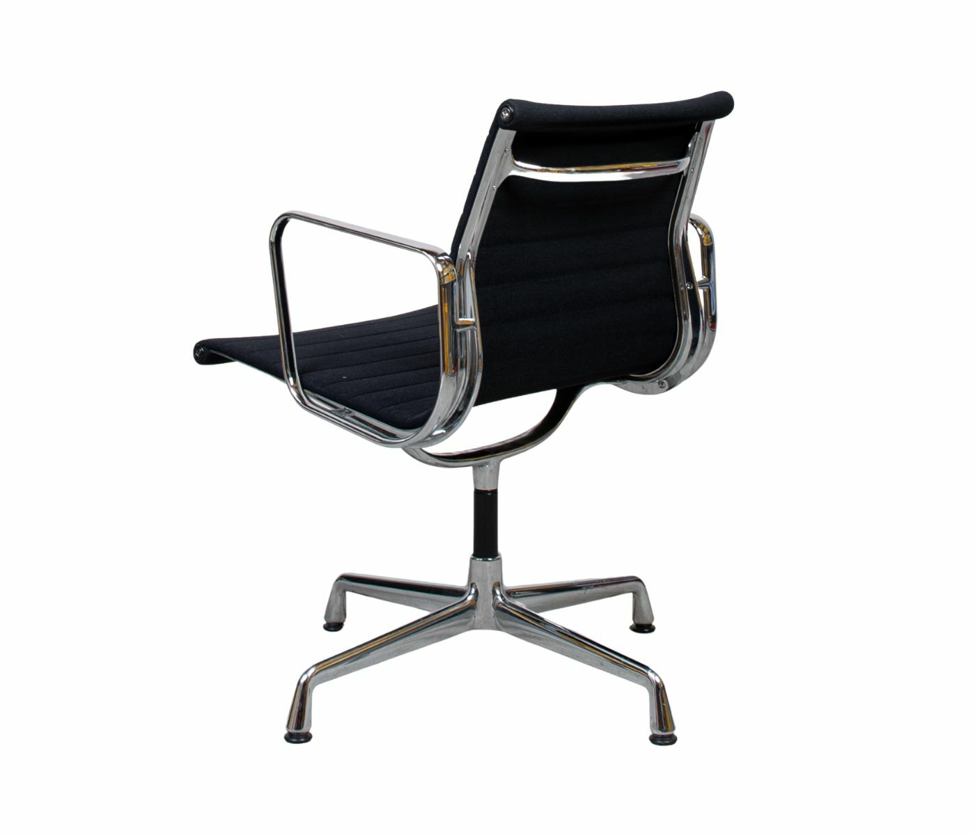Eames EA108 Aluminium Chair Schwarz 2