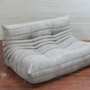 Togo Sofa 2-Sitzer Textil Hellgrau 1