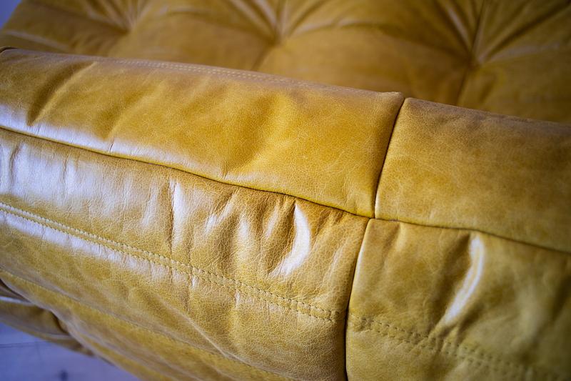 Togo Sofa 3-Seater Pull-Up Leather Yellow 6