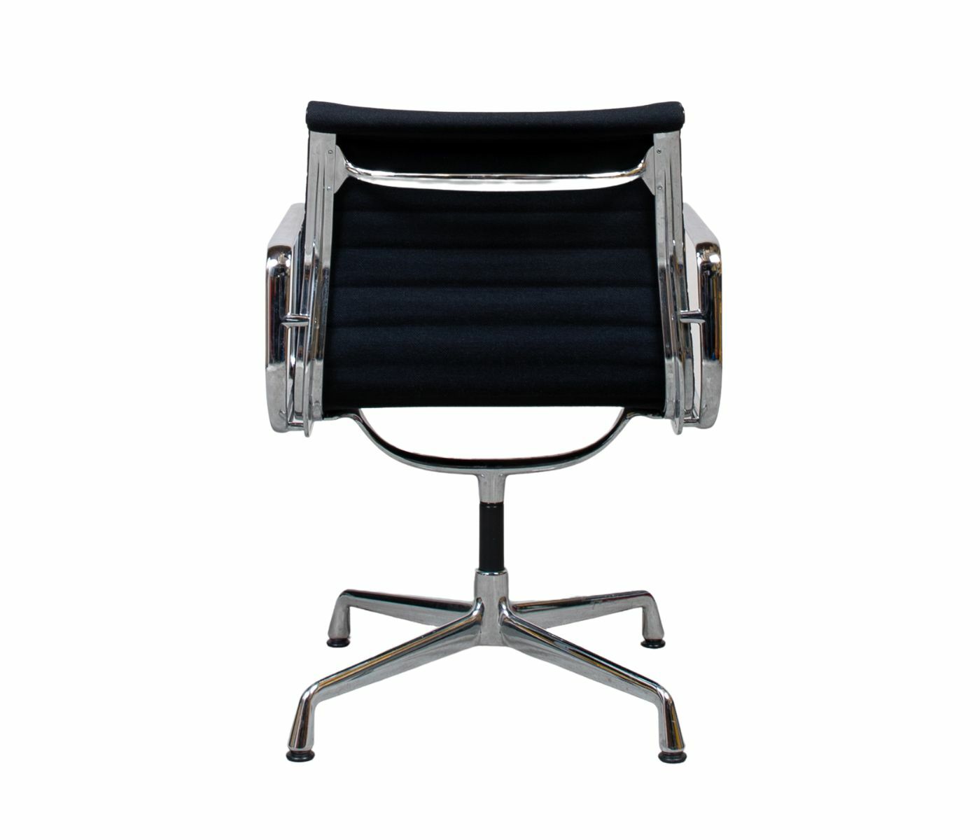 Eames EA108 Aluminium Chair Schwarz 4