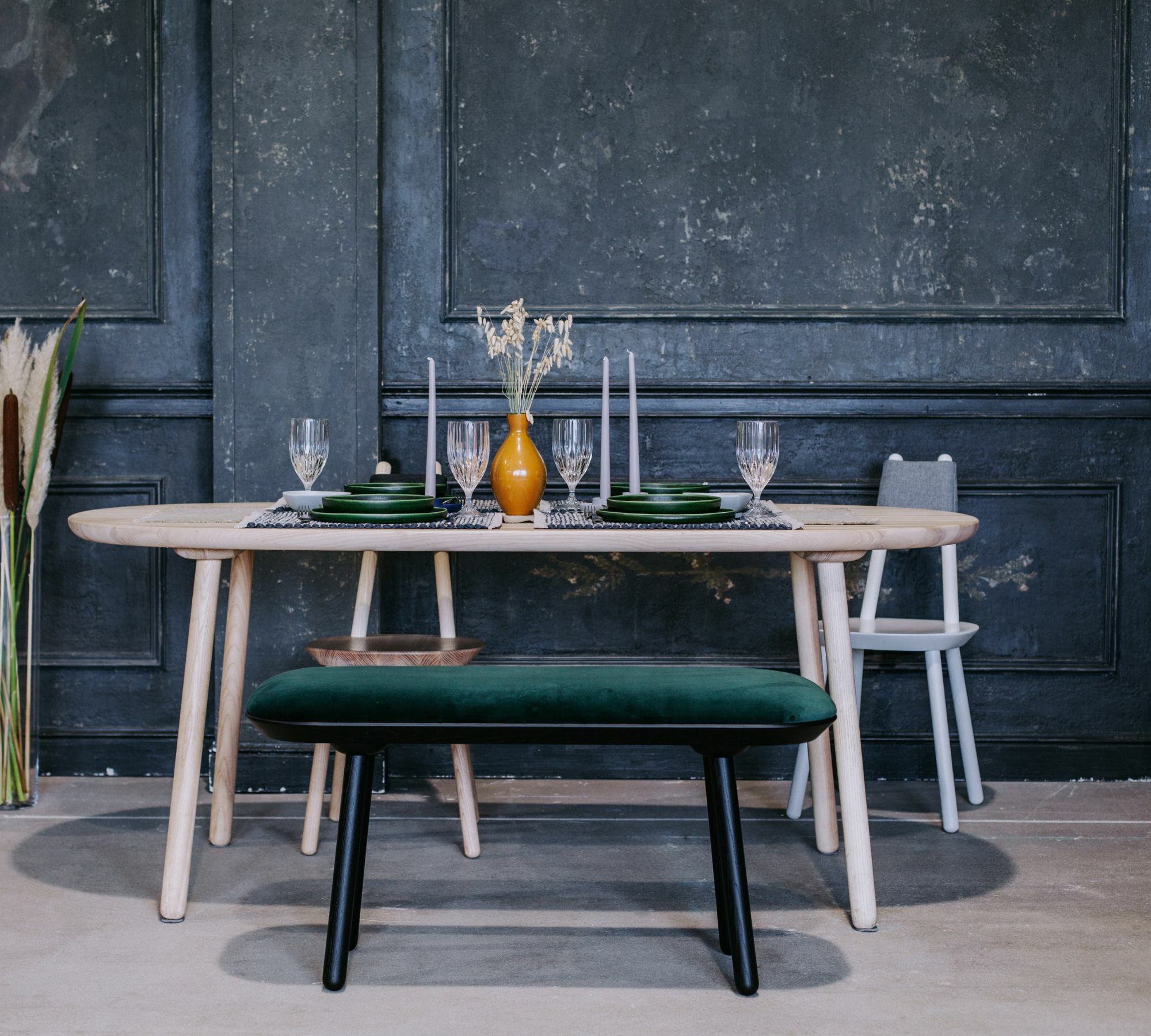 Naïve Bank Eschenholz Velour Green 2