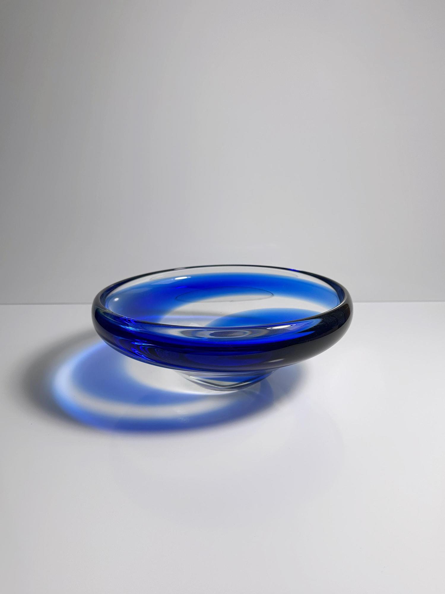 Vintage bowl glass blue 1950s 0