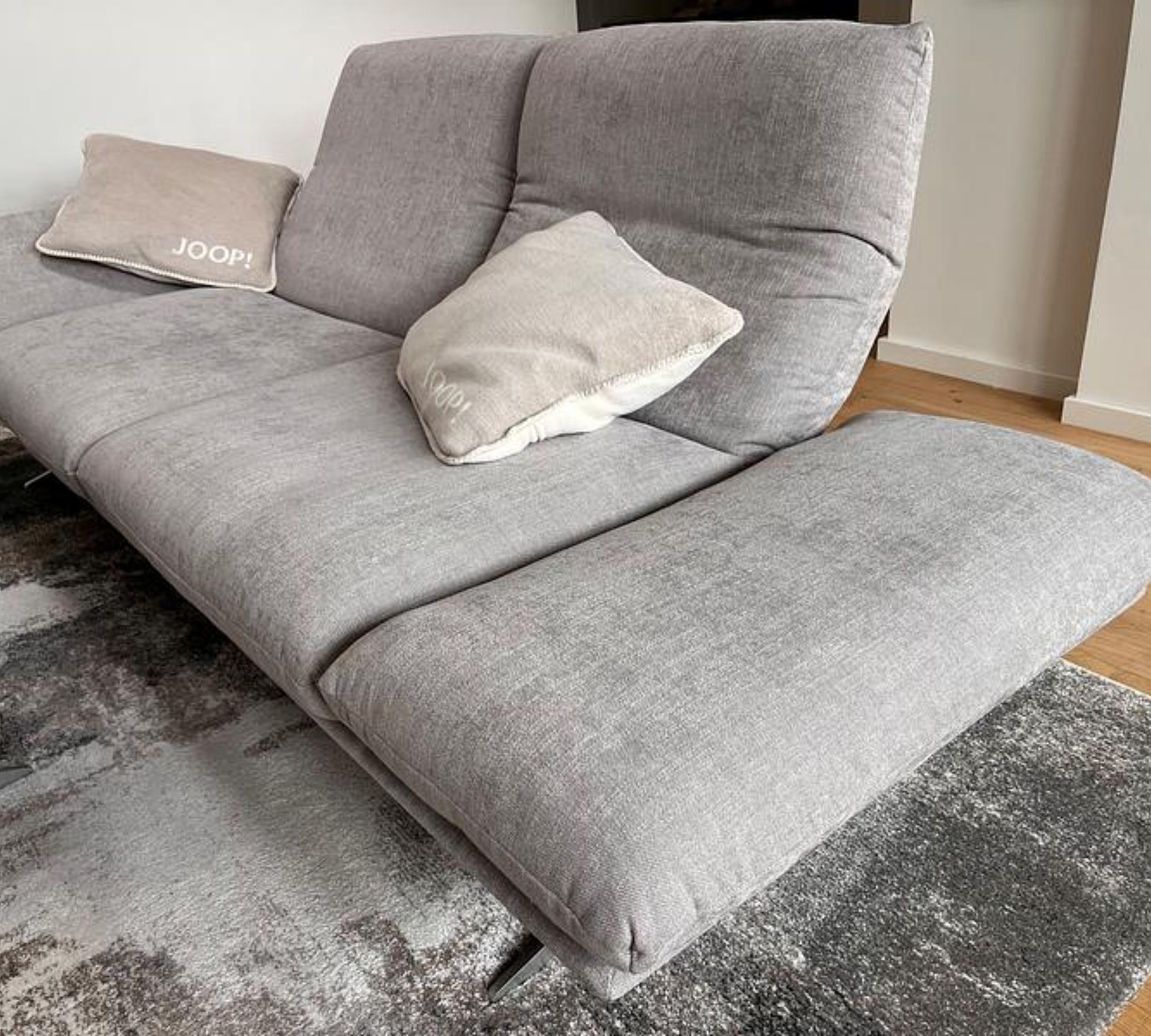 2-Sitzer Sofa und Hocker Grau 5
