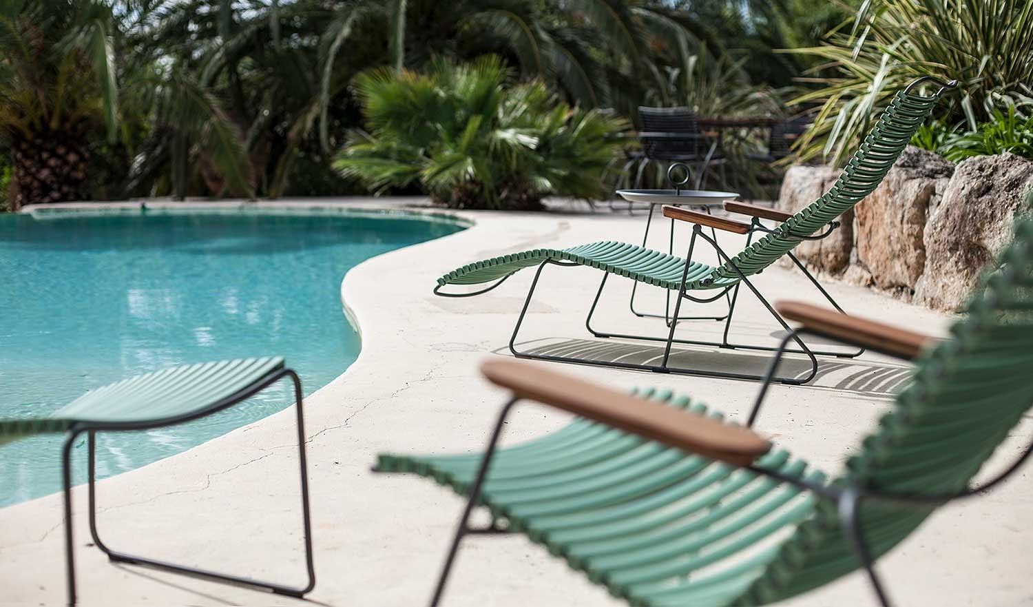 Click Fußstütze Hocker Schräg Grün 1