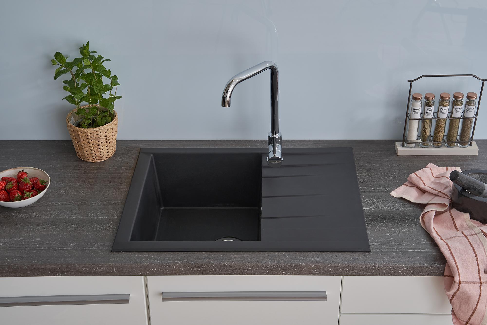 Houston Kitchen Sink 62 x 50 Black 2