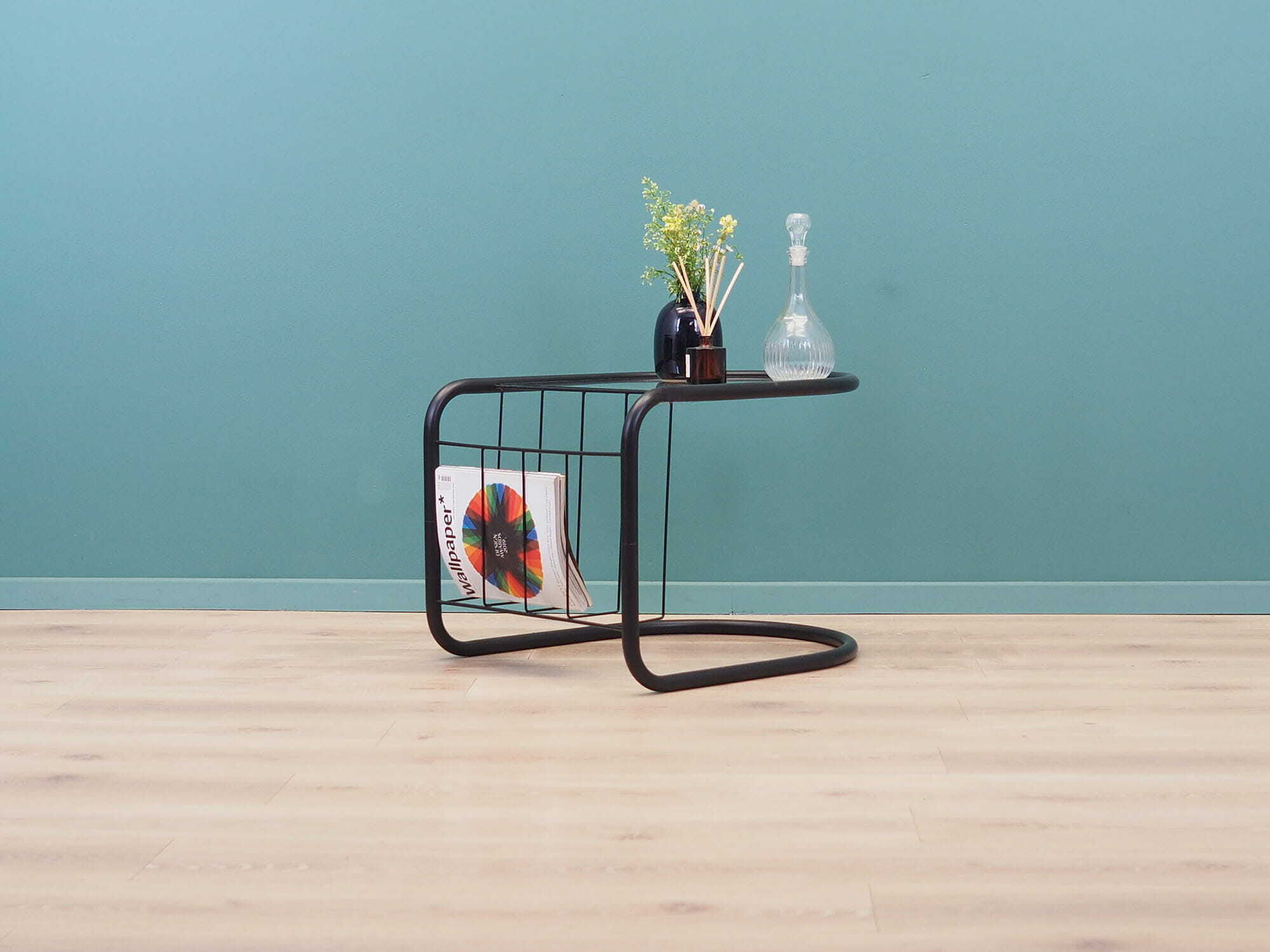 Vintage side table glass metal black 1970s 3