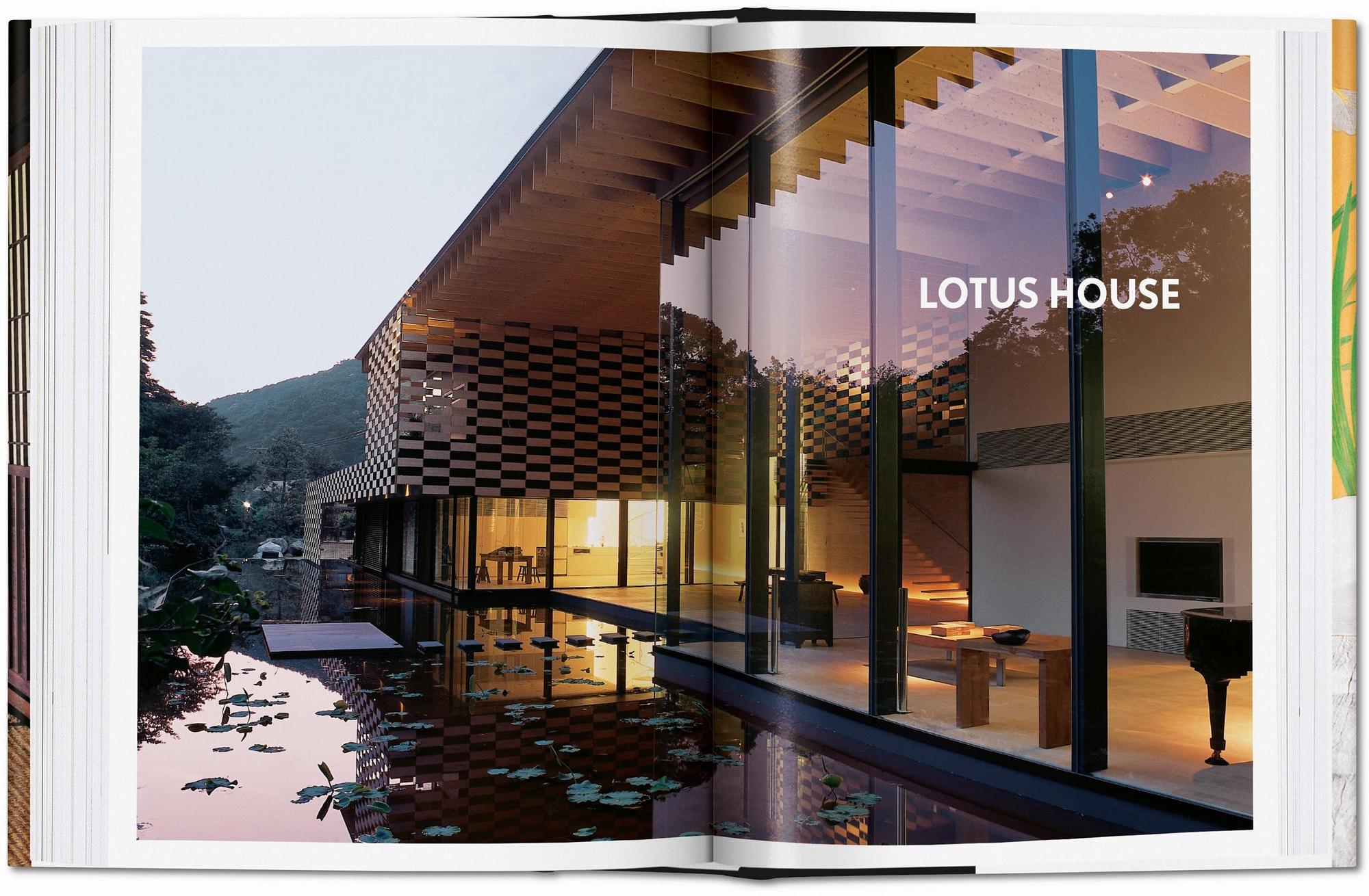 Living in Japan. 45th Ed. 6