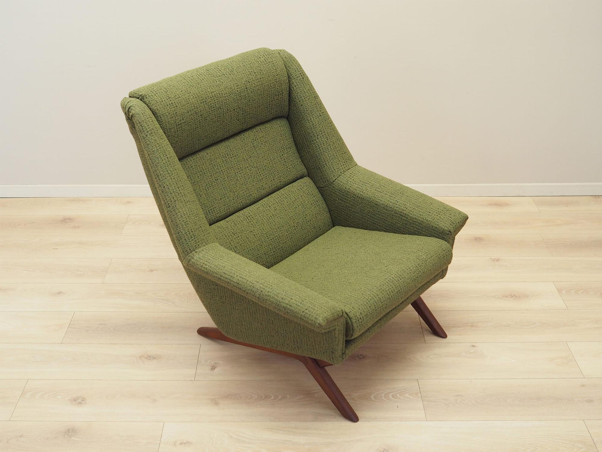 Modello 45 Poltrona Verde anni '70 9