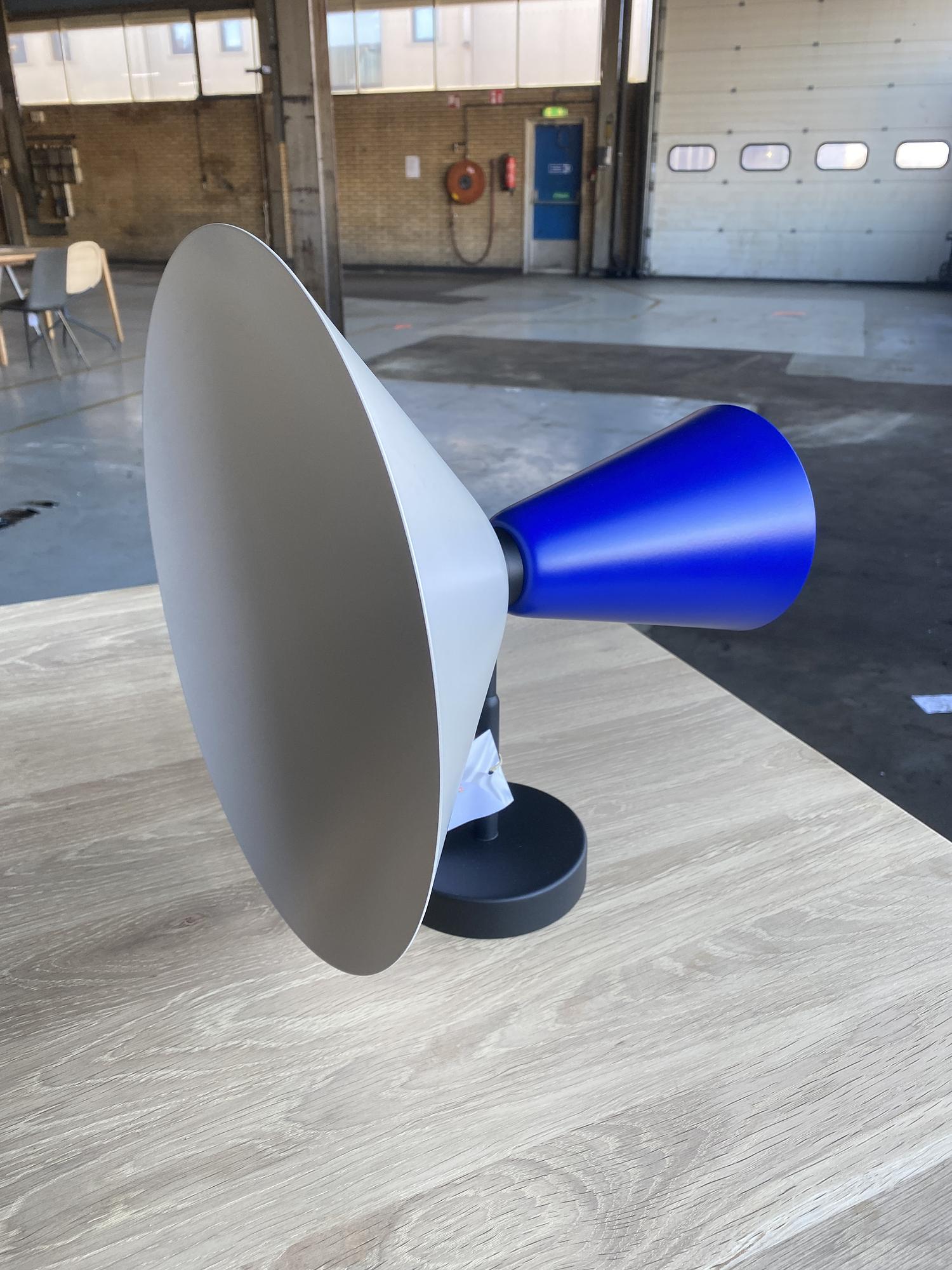 Alphabeta Wandlampe Stahl Blau Grau 3