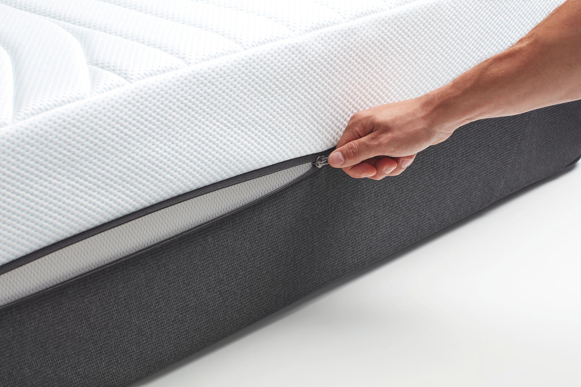 PRO® CoolQuilt Matratze 23cm Mittelfest Hybrid 100cm B 4