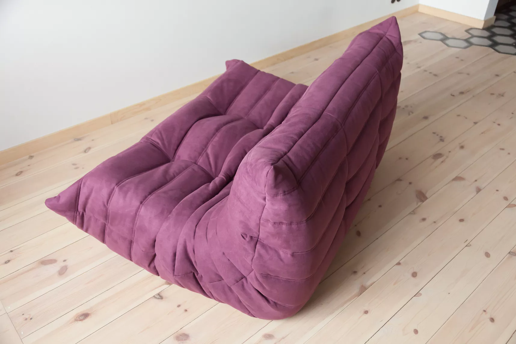 Togo Sofa 2-Sitzer Textil Aubergine 3