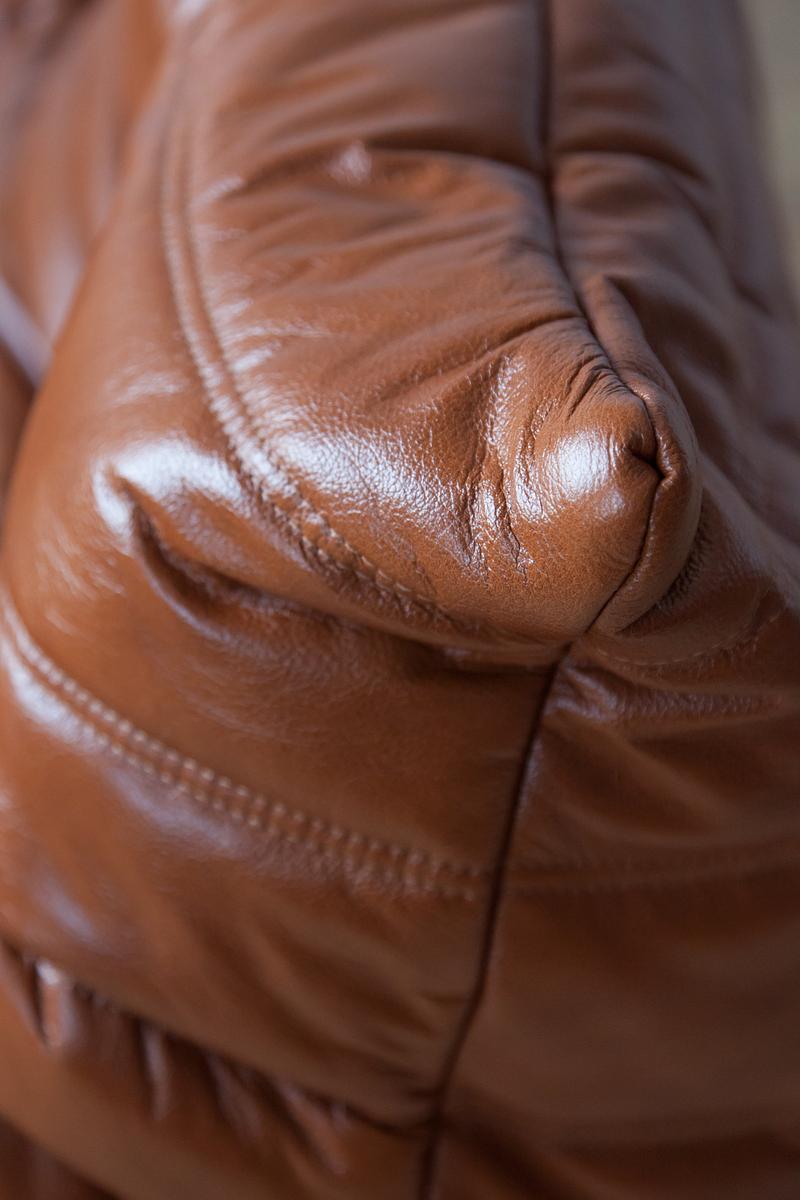 Togo Sofa 3-Sitzer Hochglanzleder Whiskybraun 5